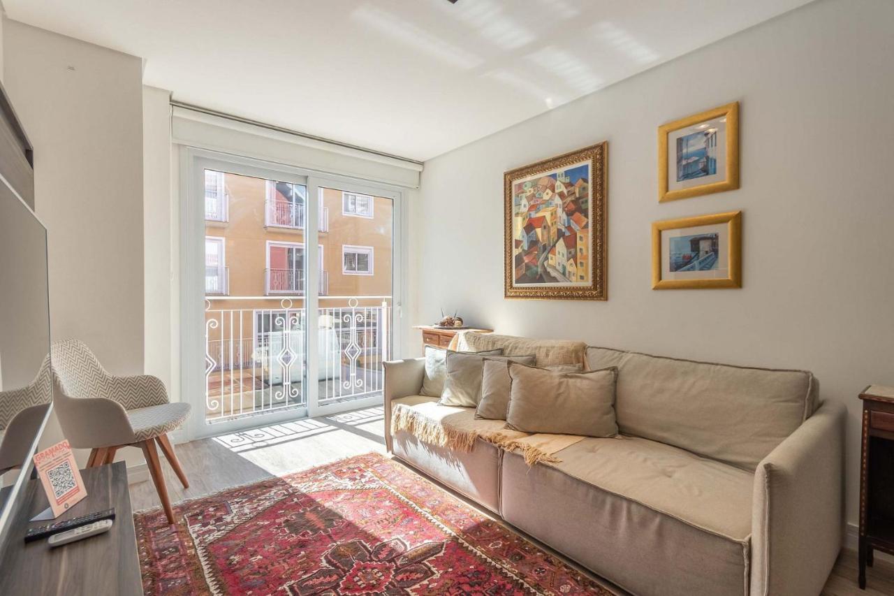Apartamento Orquídeas 205 A - Apto na Borges de Medeiros Gramado Exterior foto